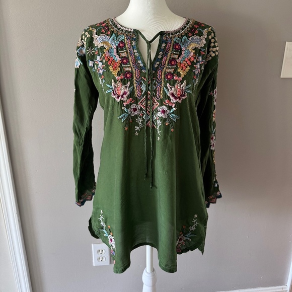 Johnny Was Sunflower Cactus Embroidered Blouse Tunic Top , size XXS - Picture 4 of 12